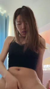 骚货露脸女上